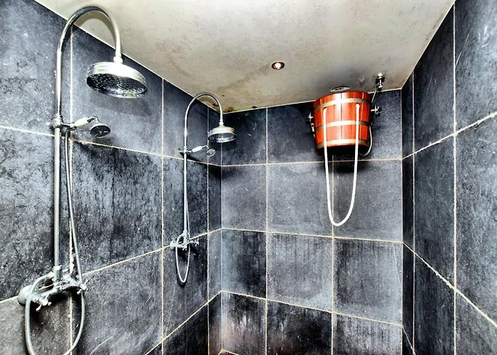 Holiday home Stylish With Sauna